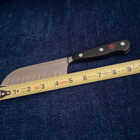 Wüsthof Classic Santoku Knife - Picture 7 of 9